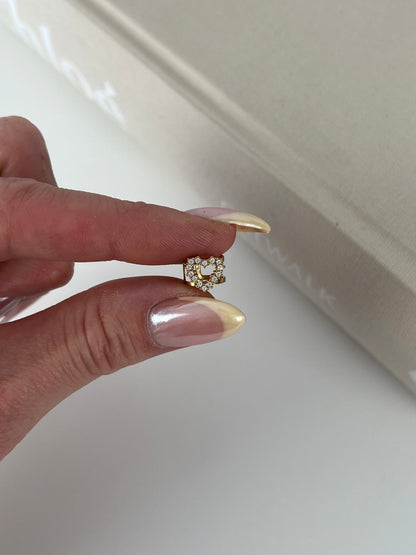 Earcuff strass hartje