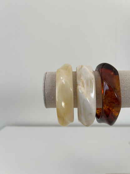 Acryl bangle gedraaid