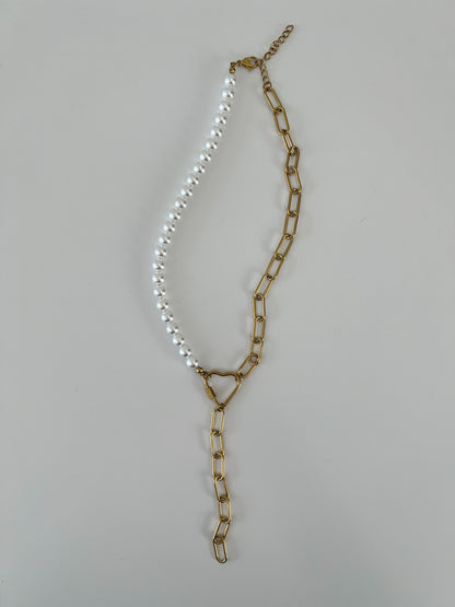 Ketting beads met hartje in V