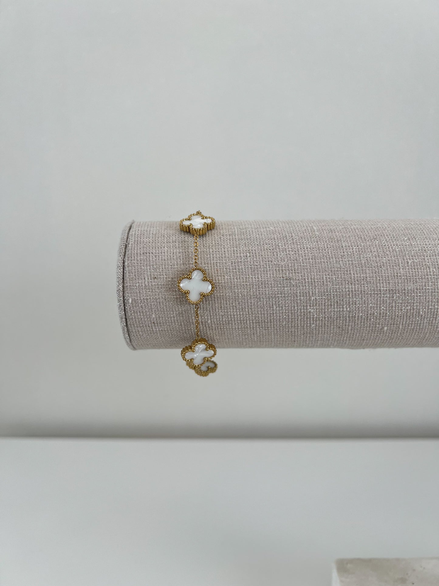 Armband gekleurde klavers