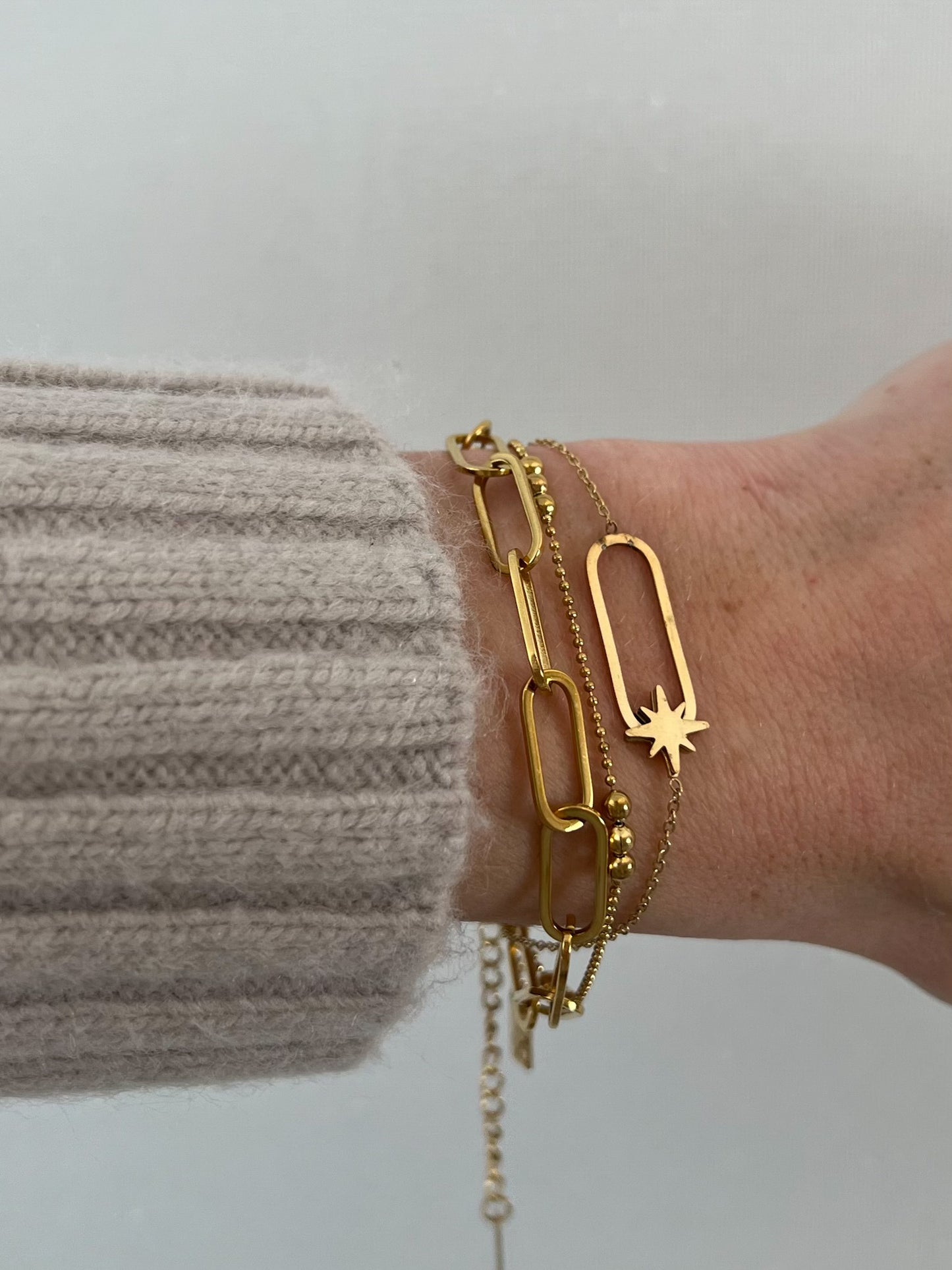 Armband ovaal met ster